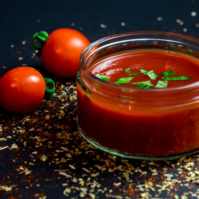 Sauces and condiments